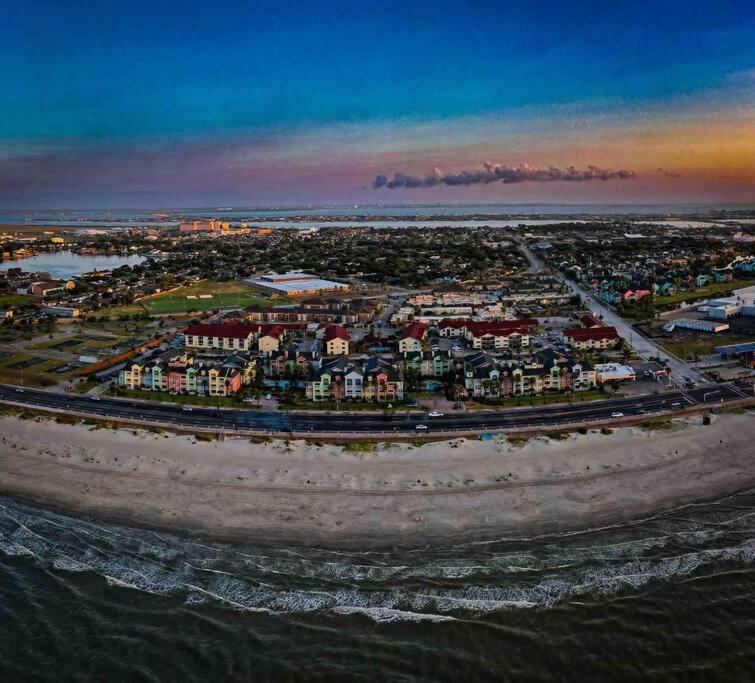 Oceanfront At The Dawns Apartman Galveston Kültér fotó